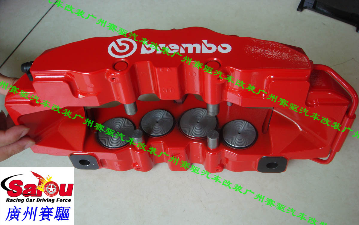 意大利BREMBO 紅色8活塞競(jìng)技版卡鉗 BREMBO GT版8活塞鮑魚 大大提升剎車性能