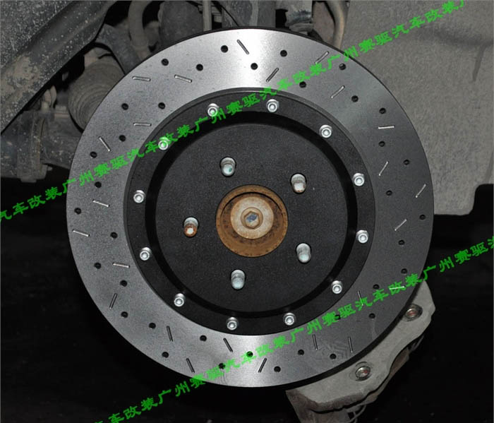 福克斯升級(jí)AP5200剎車(chē)套裝