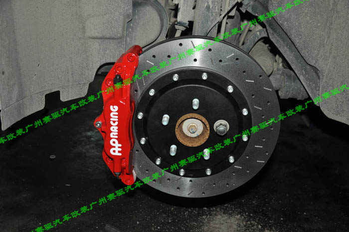 福克斯升級(jí)AP5200剎車(chē)套裝