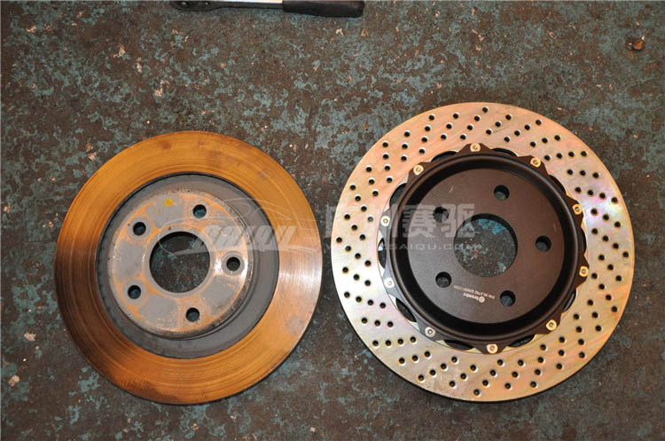 bremboGT剎車碟與原車碟對(duì)比