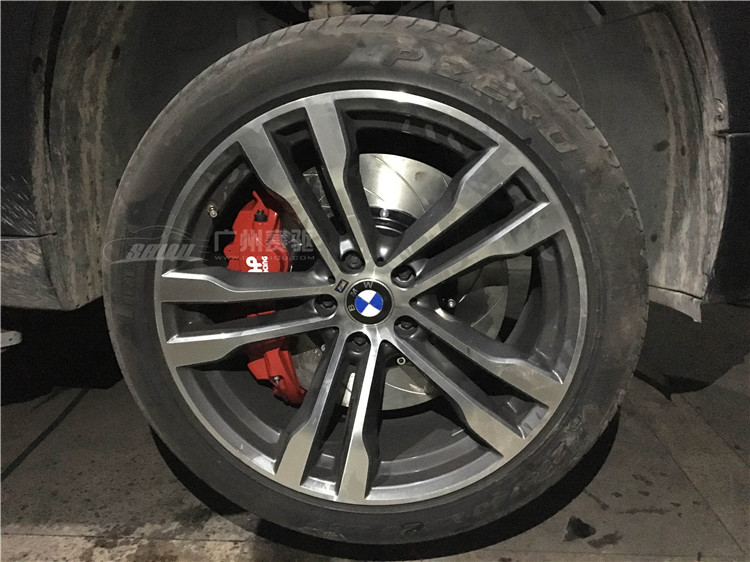 寶馬X5剎車和AP85系列組AP剎車完美升級(jí)改裝