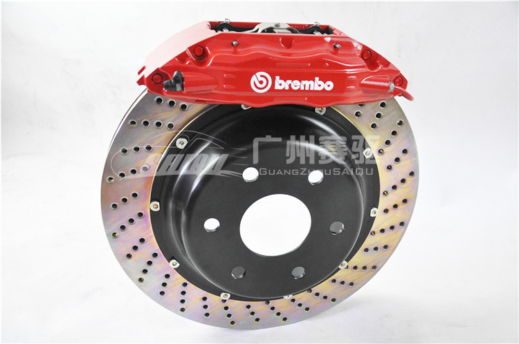 起亞K5升級(jí)BREMBO F50大四活塞卡鉗剎車(chē)套裝 K5專(zhuān)用4活塞鮑魚(yú) 提高行車(chē)安全
